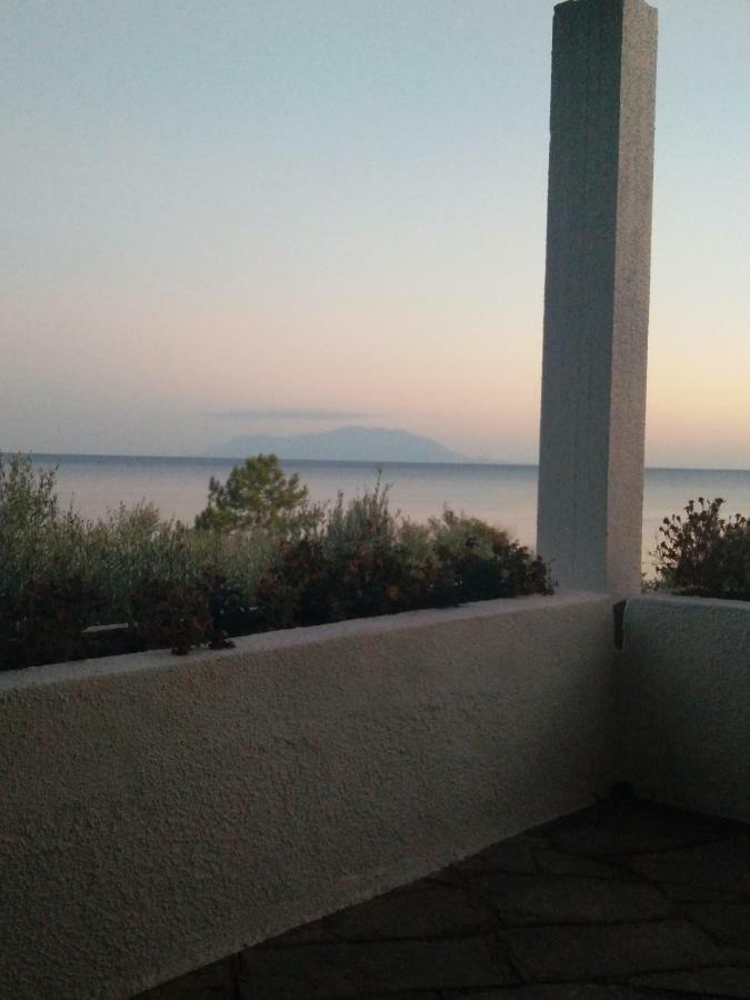 Platanitis Seaside Vila מראה חיצוני תמונה